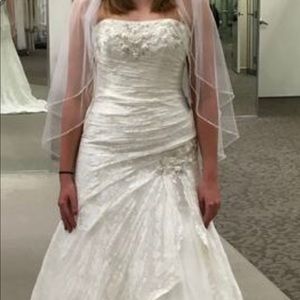 David’s bridal YP3344 never worn or altered